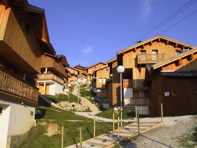 Madame Vacances Les Chalets Du Praz La Plagne Εξωτερικό φωτογραφία